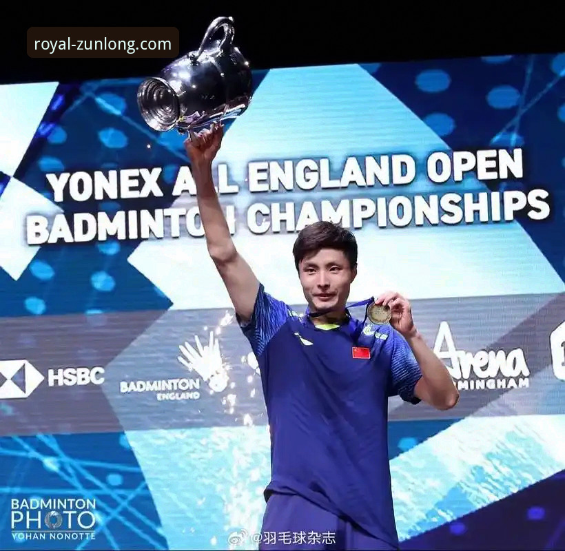 石宇奇亚锦赛夺冠 vs 阿尤什黑马奇迹：尊龙官网注册用户深度解析国羽八年冠军荒终结之战